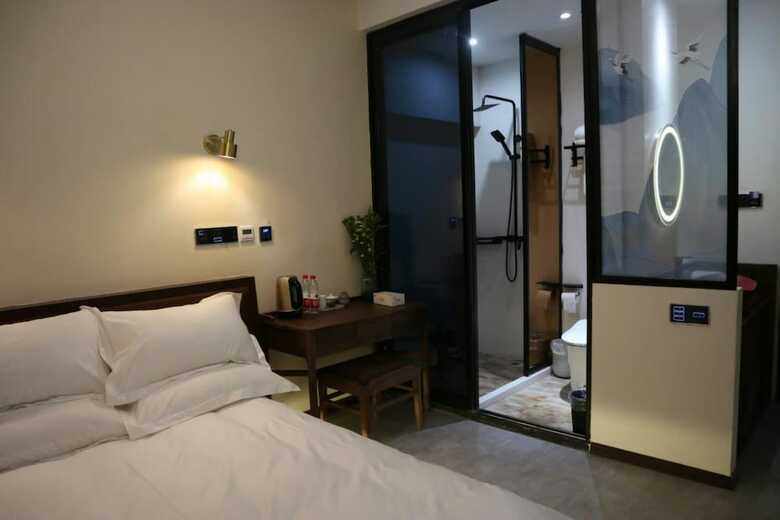 Hotel Best Wishes Poetic Villa