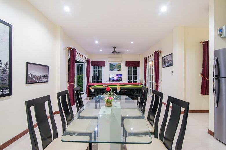 Peach Hua Hin Pool Villa Holiday