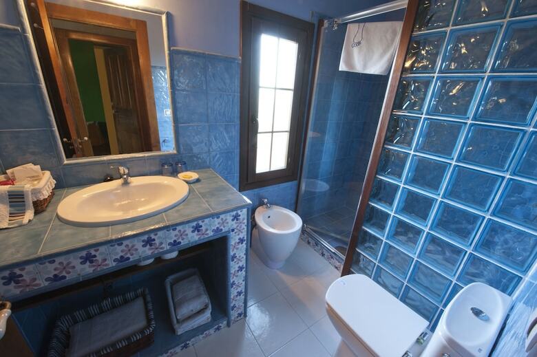 Apartamentos Rurales Villa de Sa�n