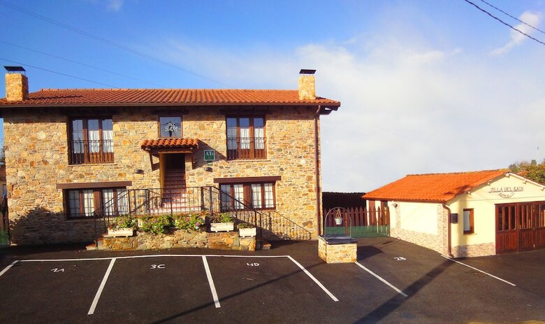 Apartamentos Rurales Villa de Sa�n