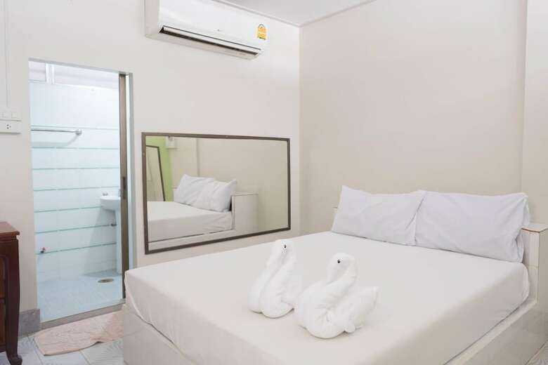 Chimphli Hotel