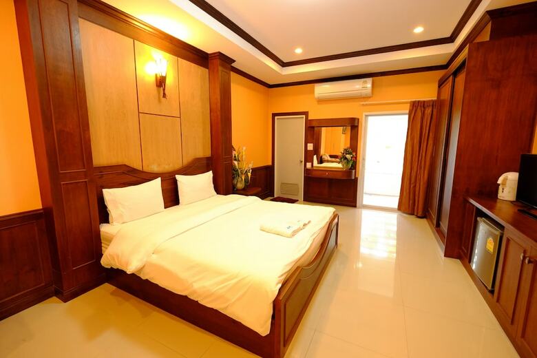 Hotel The Muk Lagoon