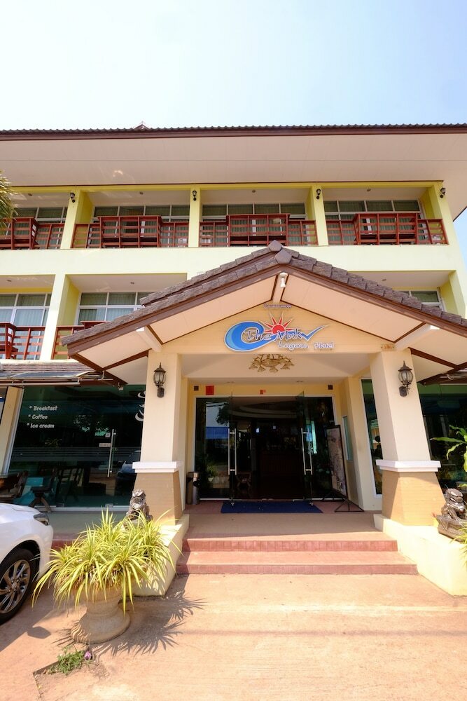 Hotel The Muk Lagoon