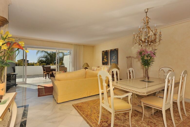 Apartamento Bah�a de Marbella Canovas