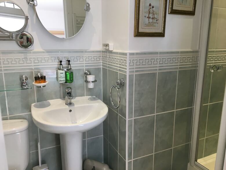 Harvest House Bed And Breakfast