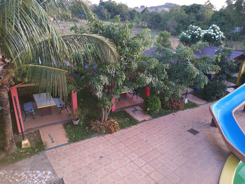 Hotel Endielina's Inland Resort