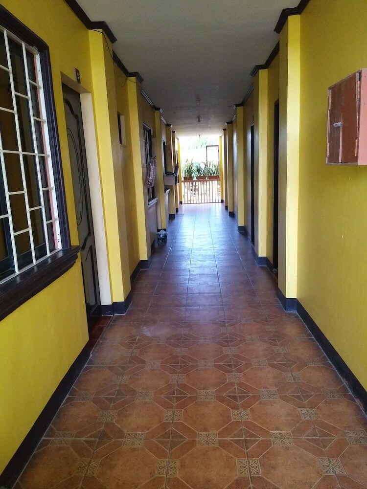 Hotel Endielina's Inland Resort