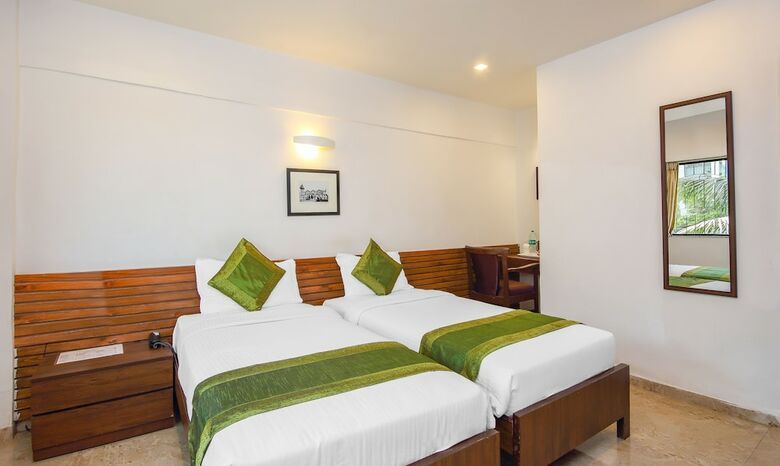 Hotel Treebo Swamini Niwas