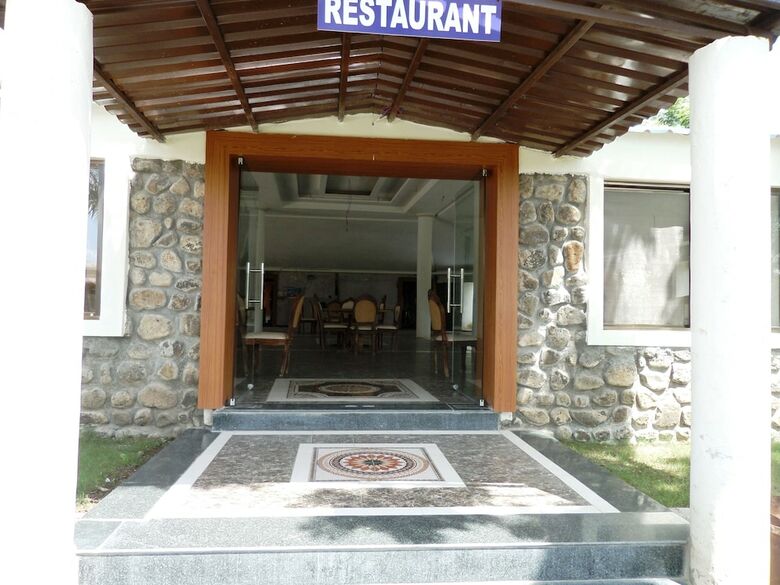 Hotel Ellora Heritage Resort