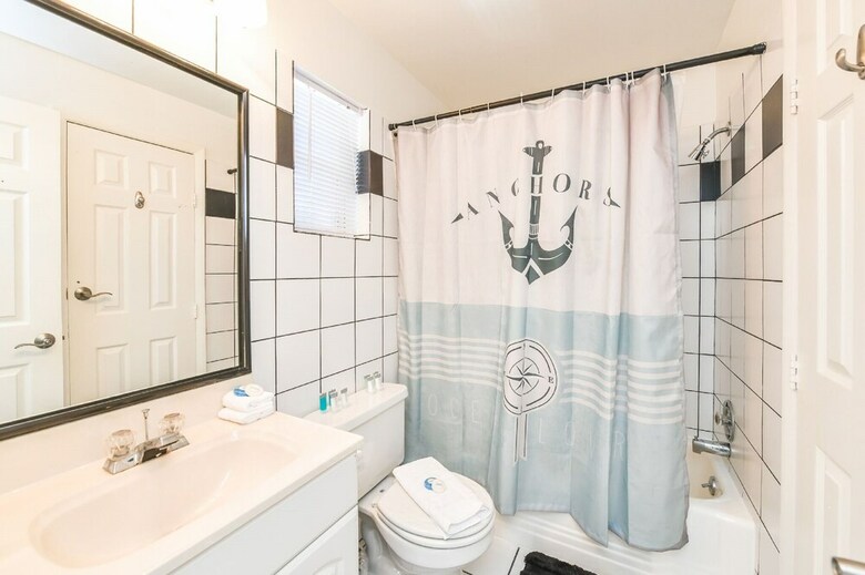 Apartamentos Lj's Cottages By Beachside Management