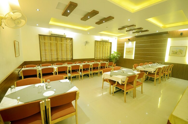 The Pavillion Hotel
