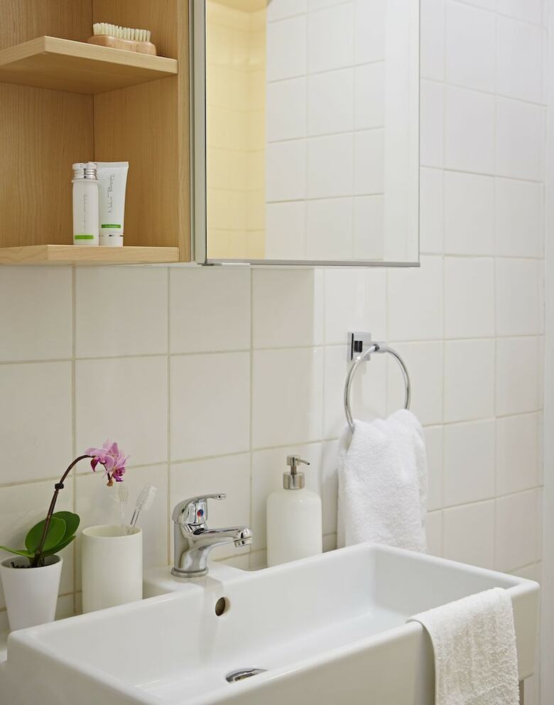 Hotel Apartments Almandine