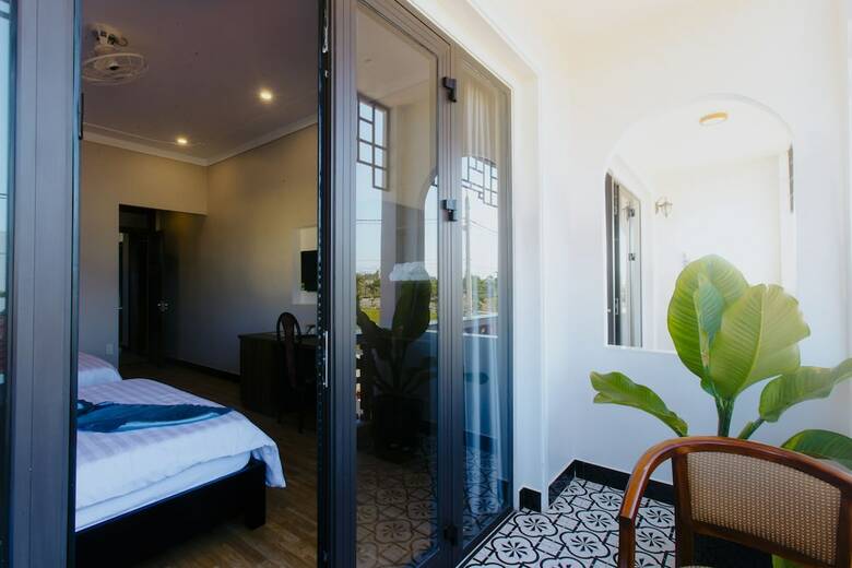 Hotel Home River Villa