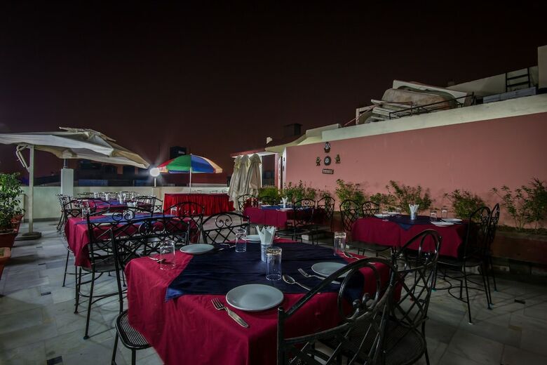 The Sun Court Hotel Yatri