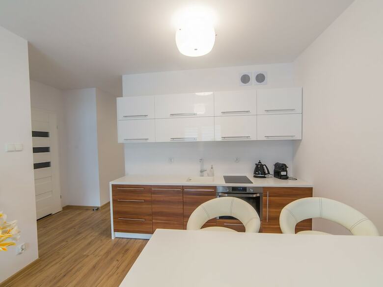 Golden Sun Apartments  - Solny