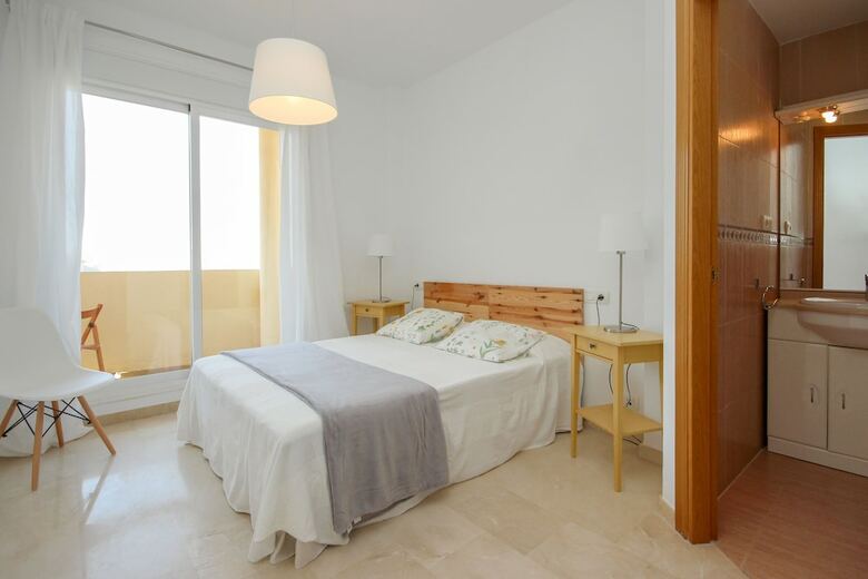 Apartment For Rent In Mijas