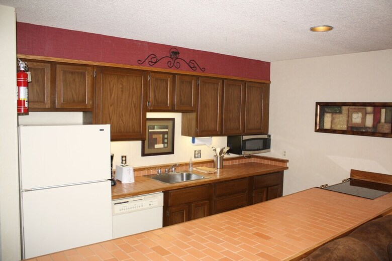 Der Steiermark (Downtown Condos With Ski Access)