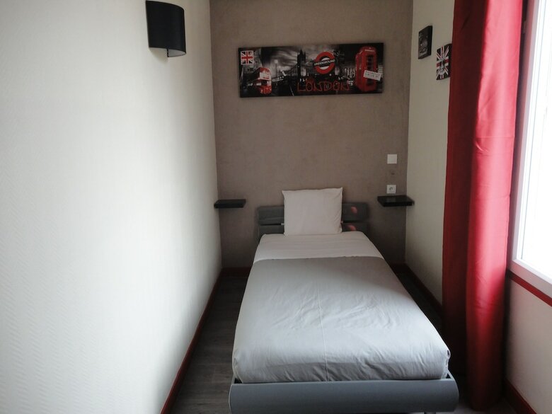 Hotel H�tel Des Deux Gares