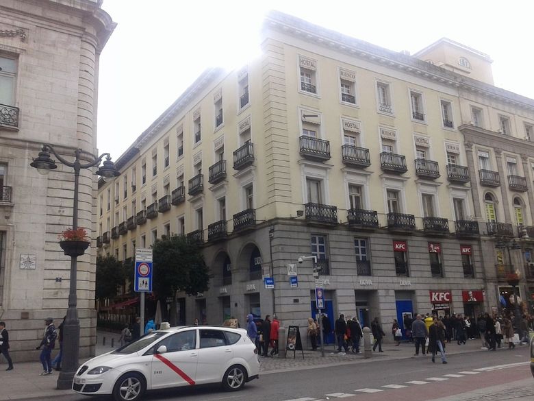 Apartamentos Puerta Del Sol Downtown