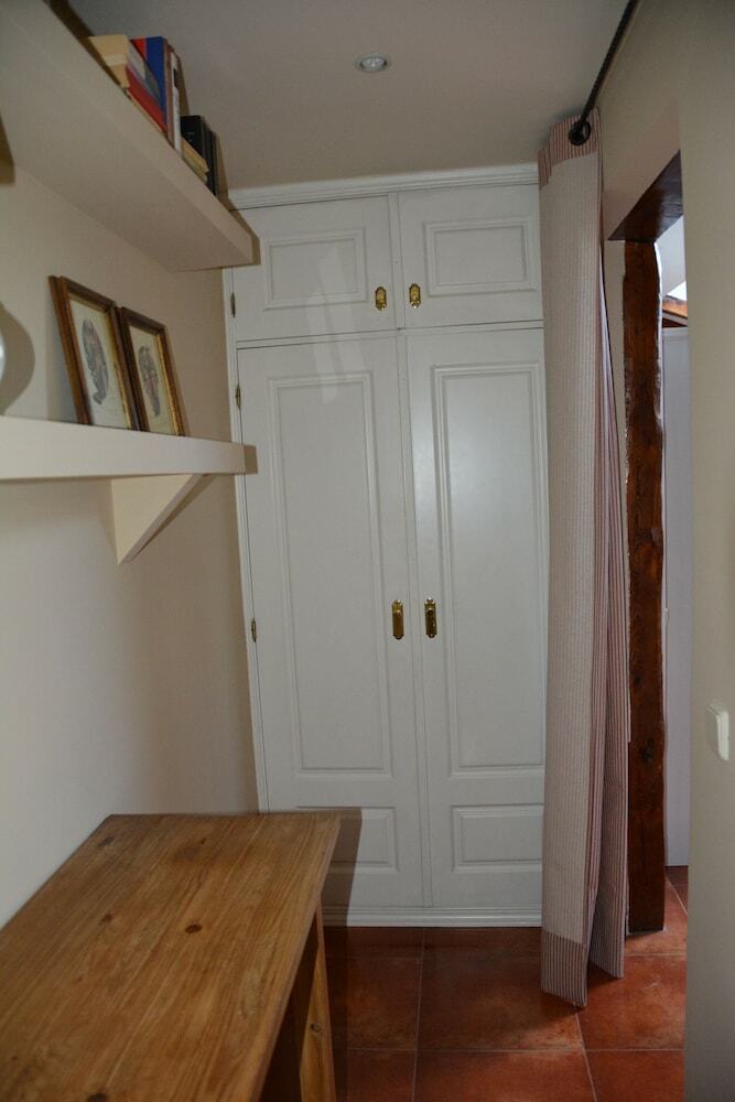 Apartamentos Puerta Del Sol Downtown