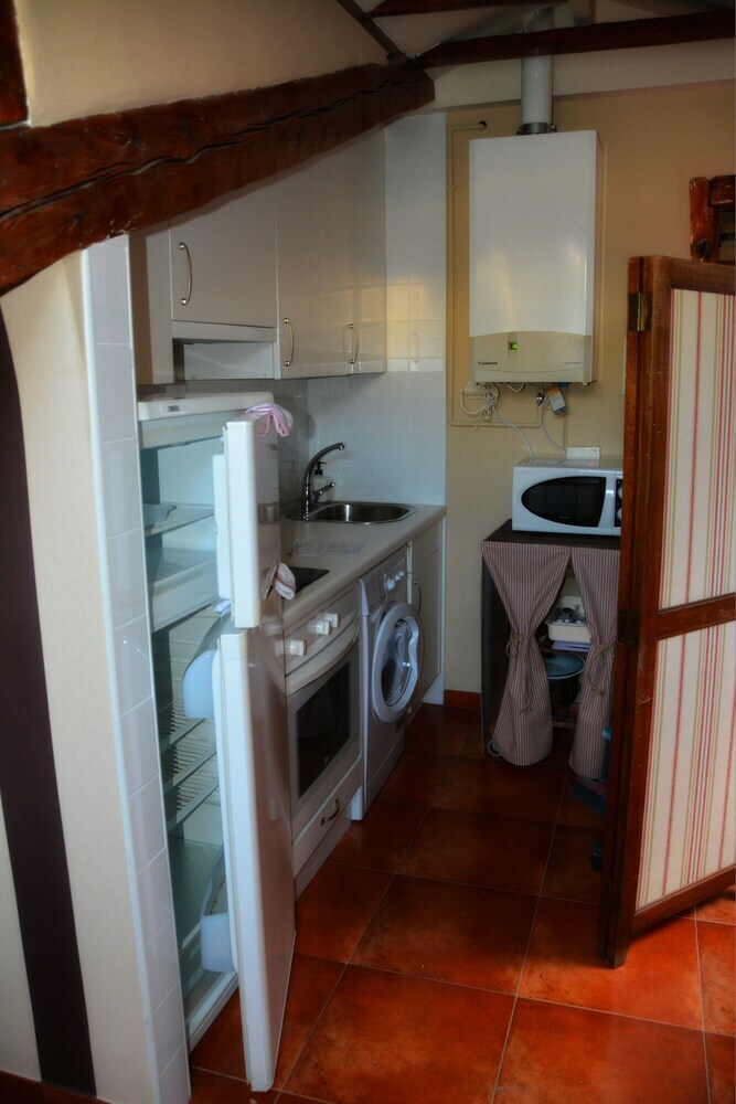 Apartamentos Puerta Del Sol Downtown