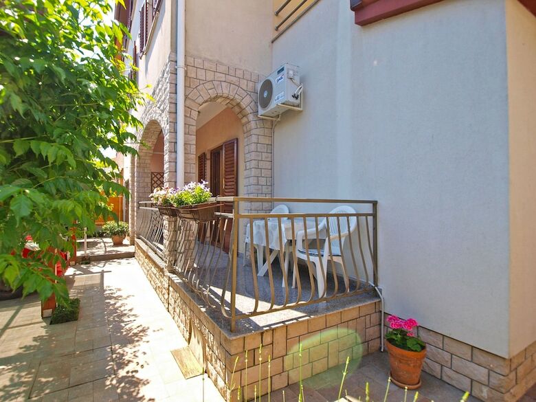 Hotel Apartment Mira 1293