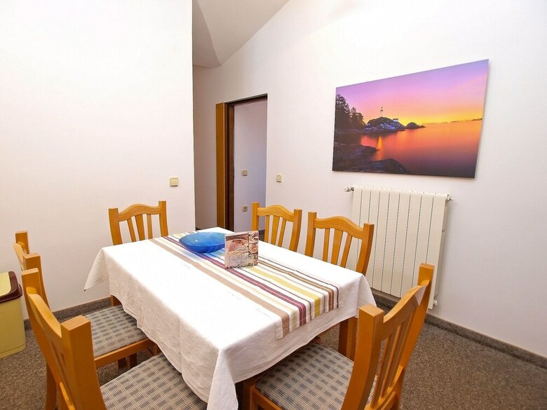Apartments Anka 1223