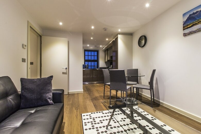 Apartamentos Omega Place By Servprop