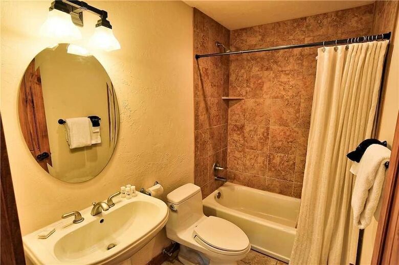 Sundara Place (Private Home With Hot Tub)