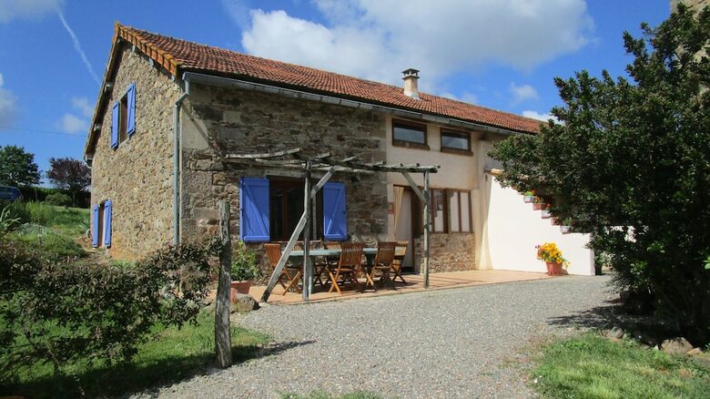 Hotel G�tes Et Chambres D'h�tes Peyrecout Tarn
