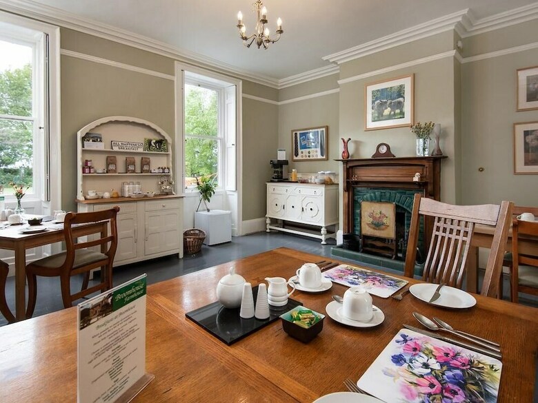 Bed & Breakfast Broomhouse Farmhouse