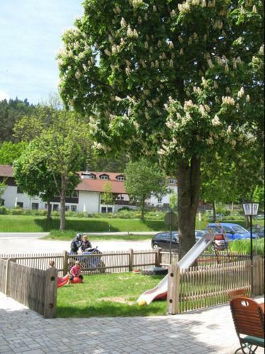 Hostal Landgasthof Zum Wolfsberg
