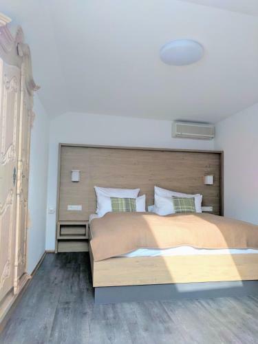 Hotel Rheinischer Hof