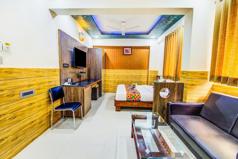 Fabhotel Hotel Kohinoor Plaza