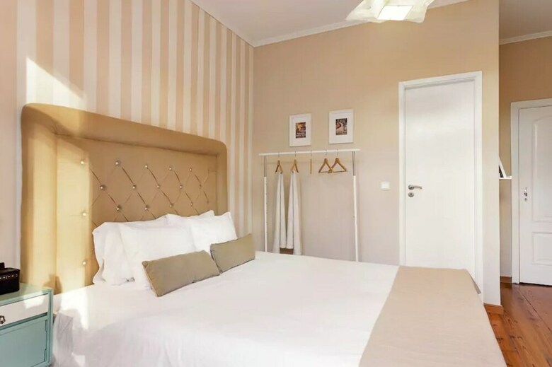Apartamentos Porta 33 Bed & Bath
