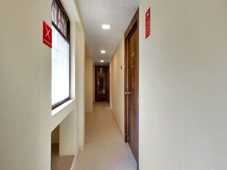 Oyo 11545 Hotel Gargi Executive