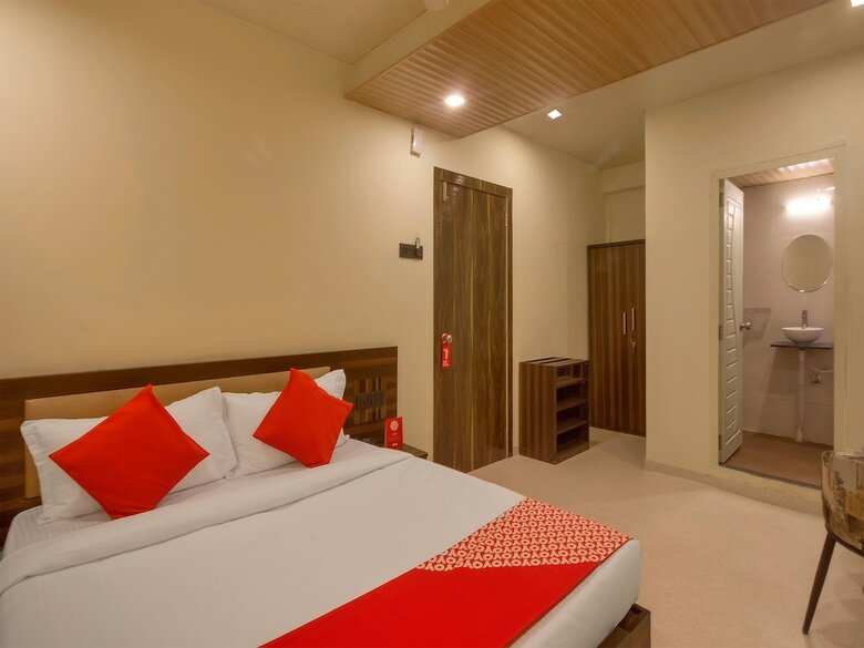 Oyo 11545 Hotel Gargi Executive