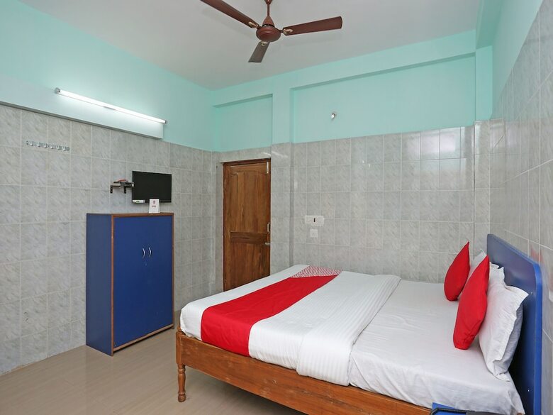 Oyo 12801 Hotel Nilamadhab