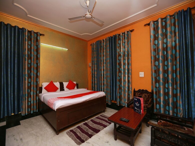 Oyo 11752 Hotel Sun Palace Residency