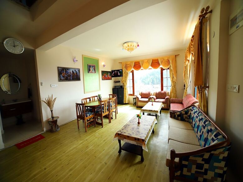 Hotel Oyo 12183 Home Mountain View Mashobra