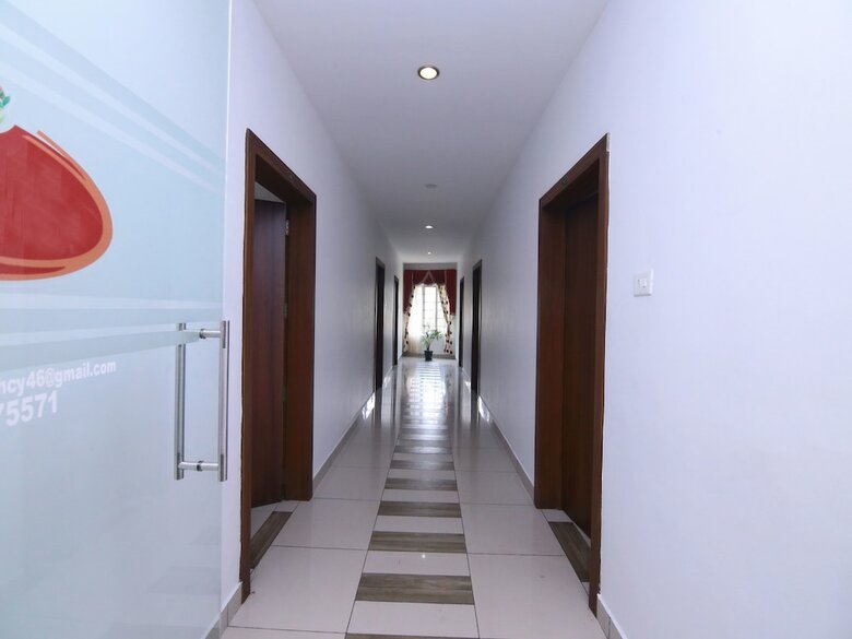 Oyo 11374 Hotel Pearl View Residency