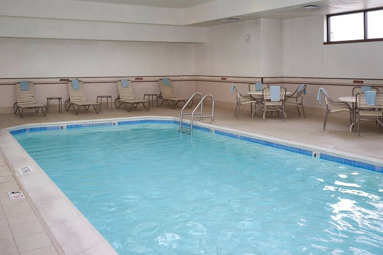 Hotel Courtyard By Marriott St Louis Westport Plaza