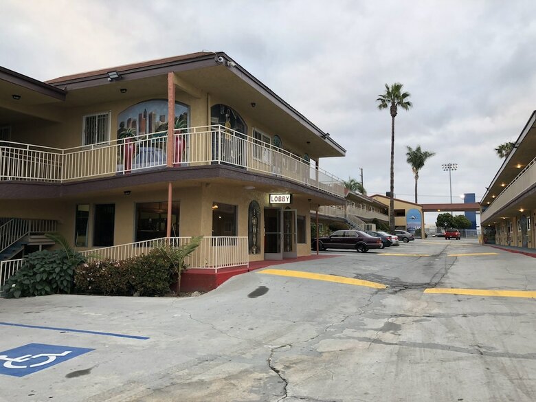 Hotel Los Angeles Inn & Suites - Lax