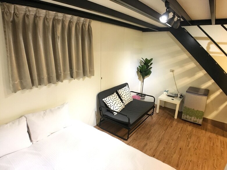 Hotel Feng Chia Europe 5