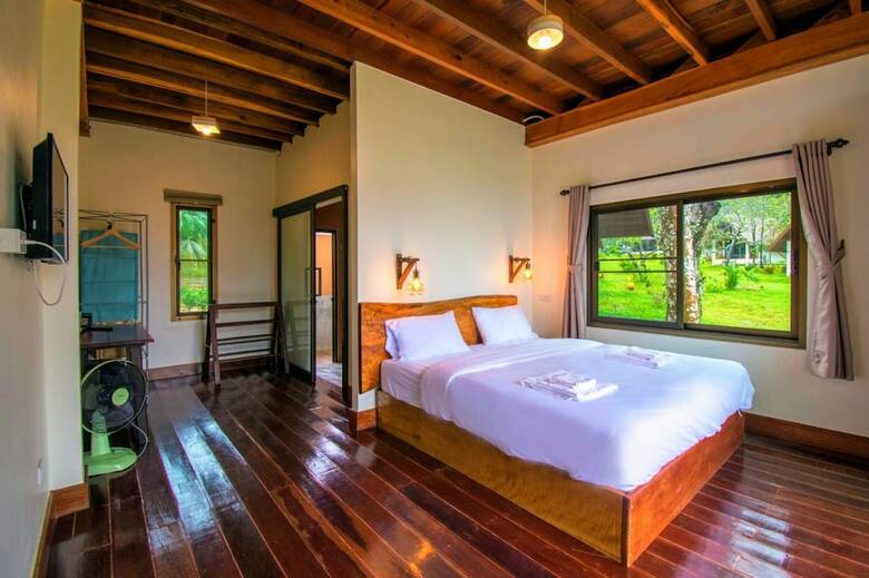 Hotel Phayamas Private Beach Resort