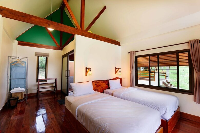 Hotel Phayamas Private Beach Resort