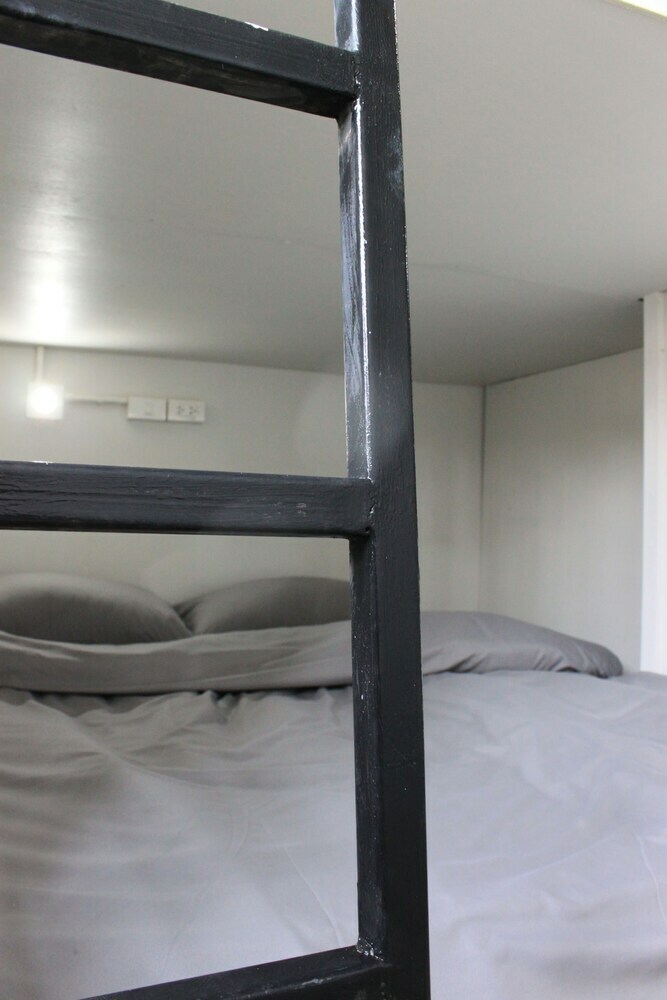 Hostal Bed Bike Hostel