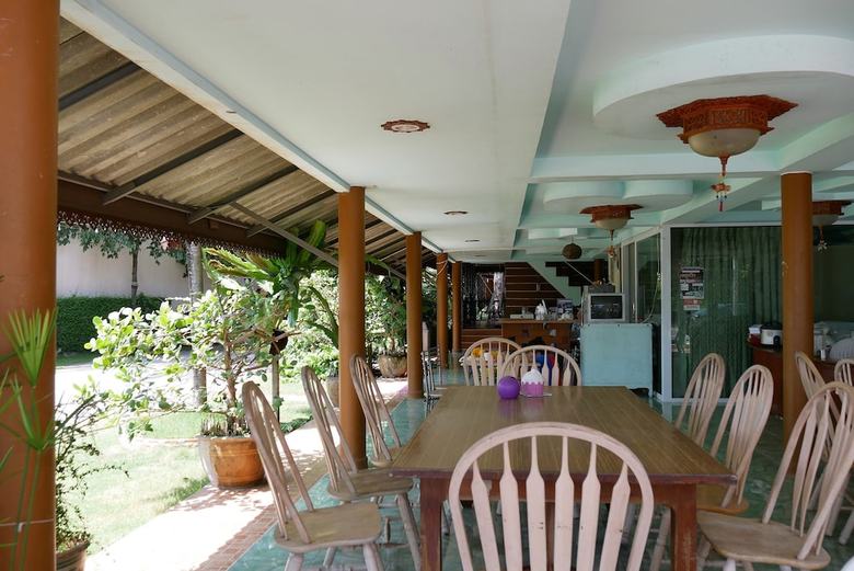 Hotel Lannathong Resort