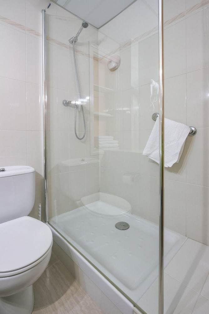 Hotel Farr� D'avall