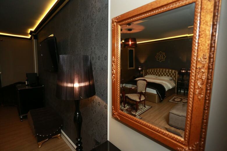 Hotel Hymetis Palace
